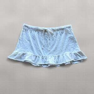 Y2K SO White Ruffle Mini Skirt Womens M Low Rise Drawstring Cotton Lettuce Hem